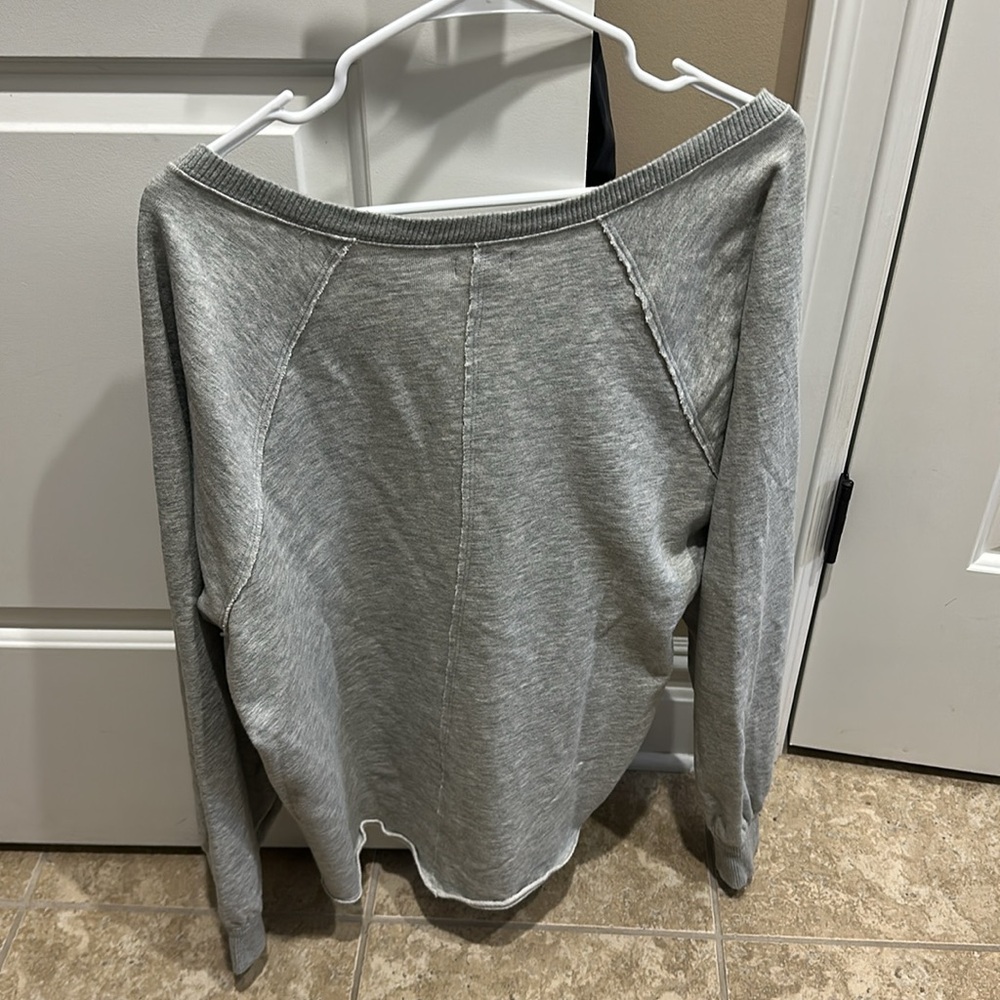 Anthropologie L gray sweatshirt - Picture 4 of 4